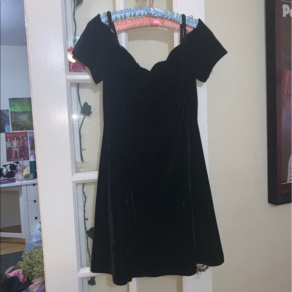 vintage goth velvet mini dress